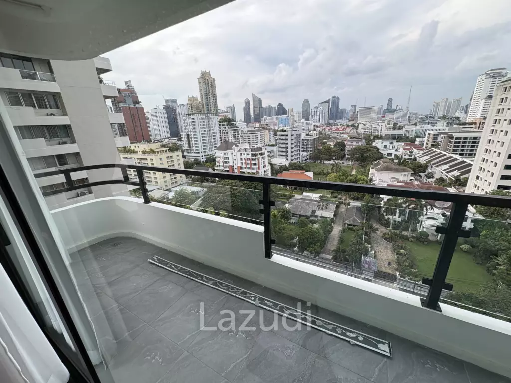 Newly renovated 3BR 250SQM at D.S.tower1 sukhumvit33