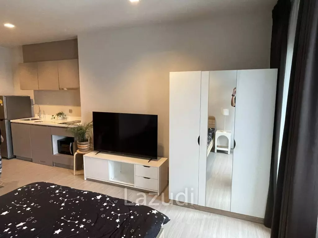 25 sqm Freehold Studio Condo with Balcony and City View