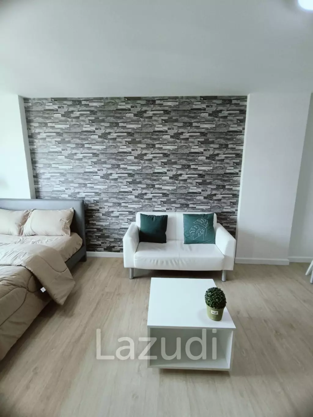 30 sqm Studio Condo on 7th Floor at Baan Peang Ploen Hua Hin