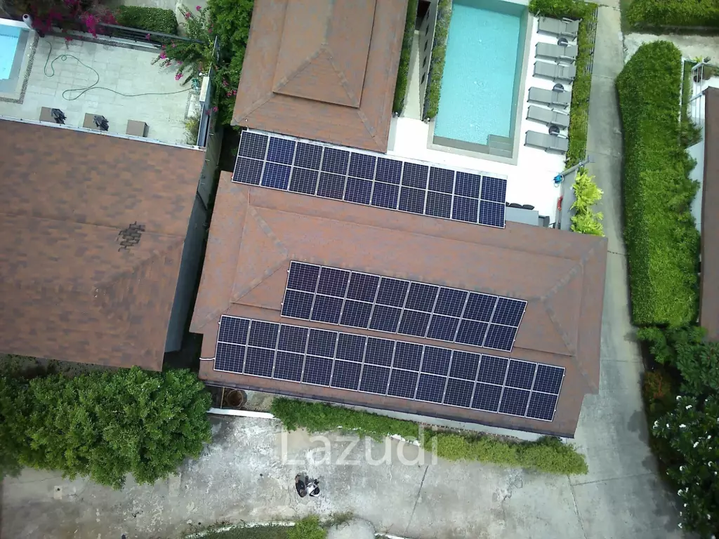Prime Lamai 4-Bedroom Pool Villa Just 500m from the Beach