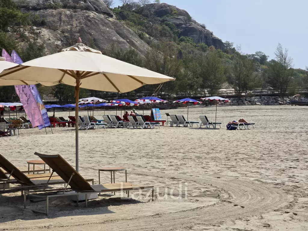 SASARA :  1 Bed condo near the Beach