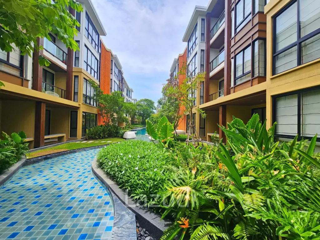 SASARA :  1 Bed condo near the Beach