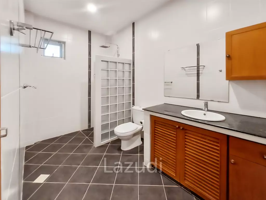 4 Bedroom Pool Villa in Pine Gold Village Hua Hin