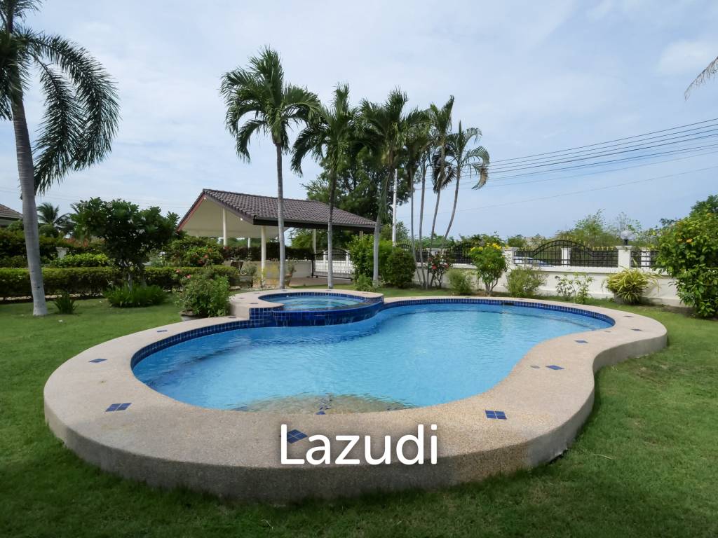 4 Bedroom Pool Villa in Pine Gold Village Hua Hin