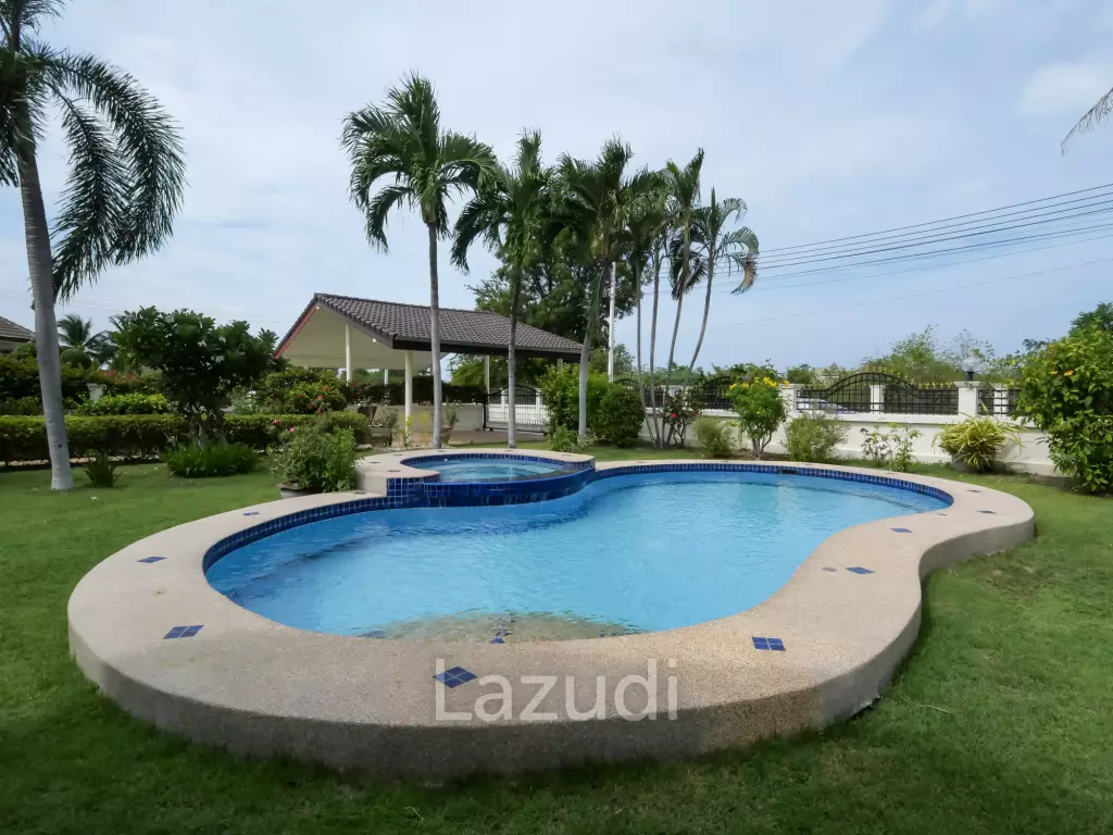 4 Bedroom Pool Villa in Pine Gold Village Hua Hin