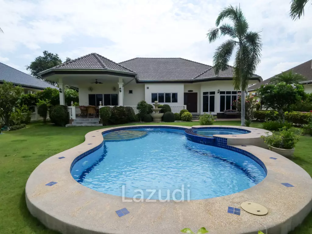 4 Bedroom Pool Villa in Pine Gold Village Hua Hin