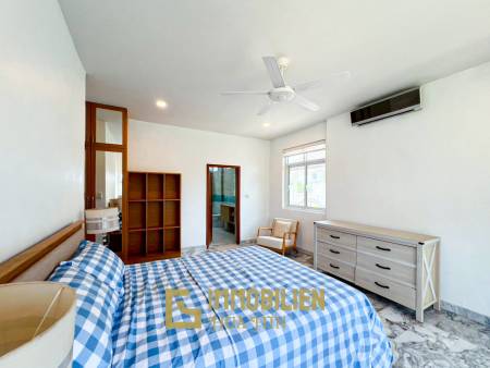 พูลวิลล่า 4 ห้องนอน บนที่ดิน 800 ตร.ม. ใจกลางหัวหิน