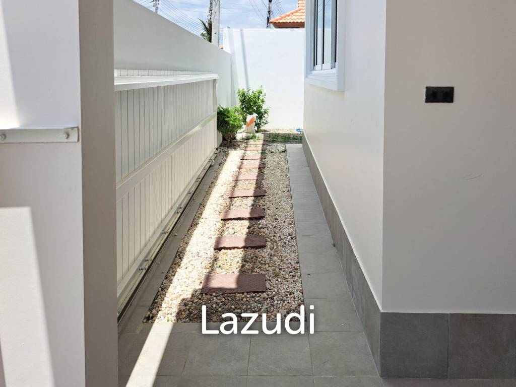 150 sqm pool villa in Eeden Village Cha-Am