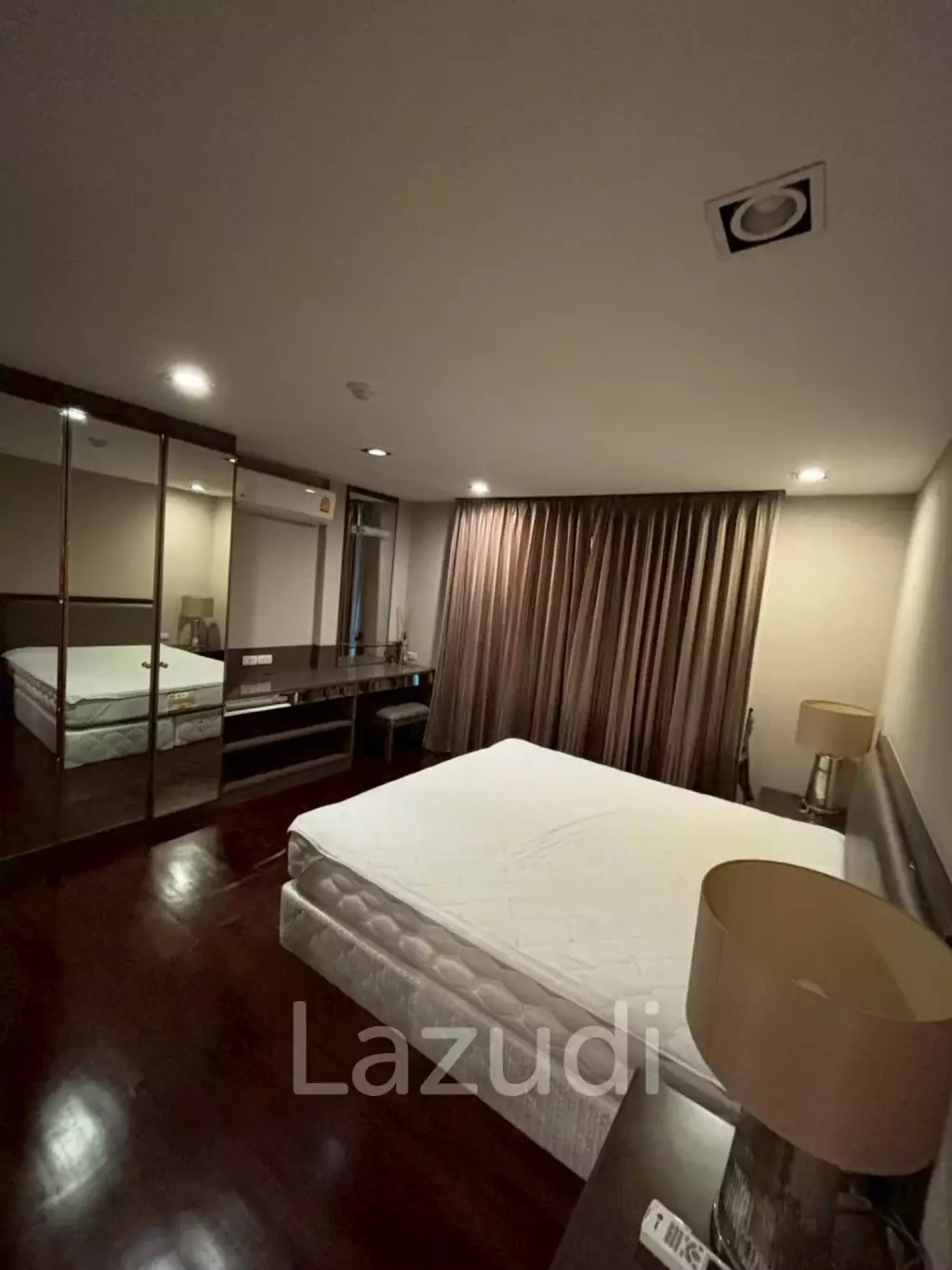 70 sqm modern 2 bedroom condo at Baan Chan Condominium Khlong Tan Nuea