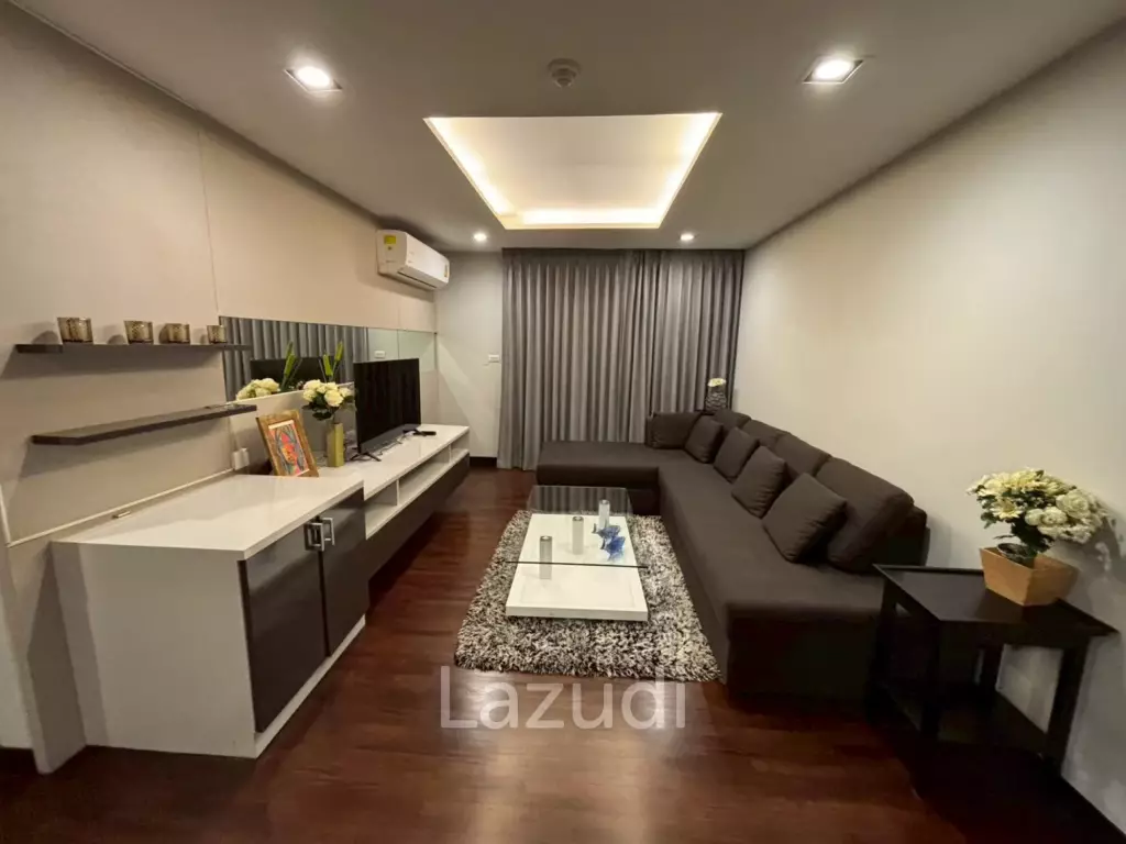 70 sqm modern 2 bedroom condo at Baan Chan Condominium Khlong Tan Nuea