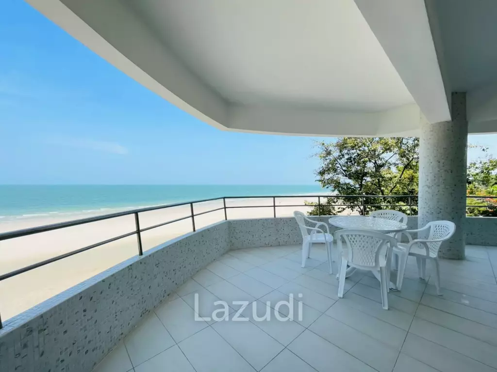 Royal Pricess condo: 4 beds condo Beachfront and sea view
