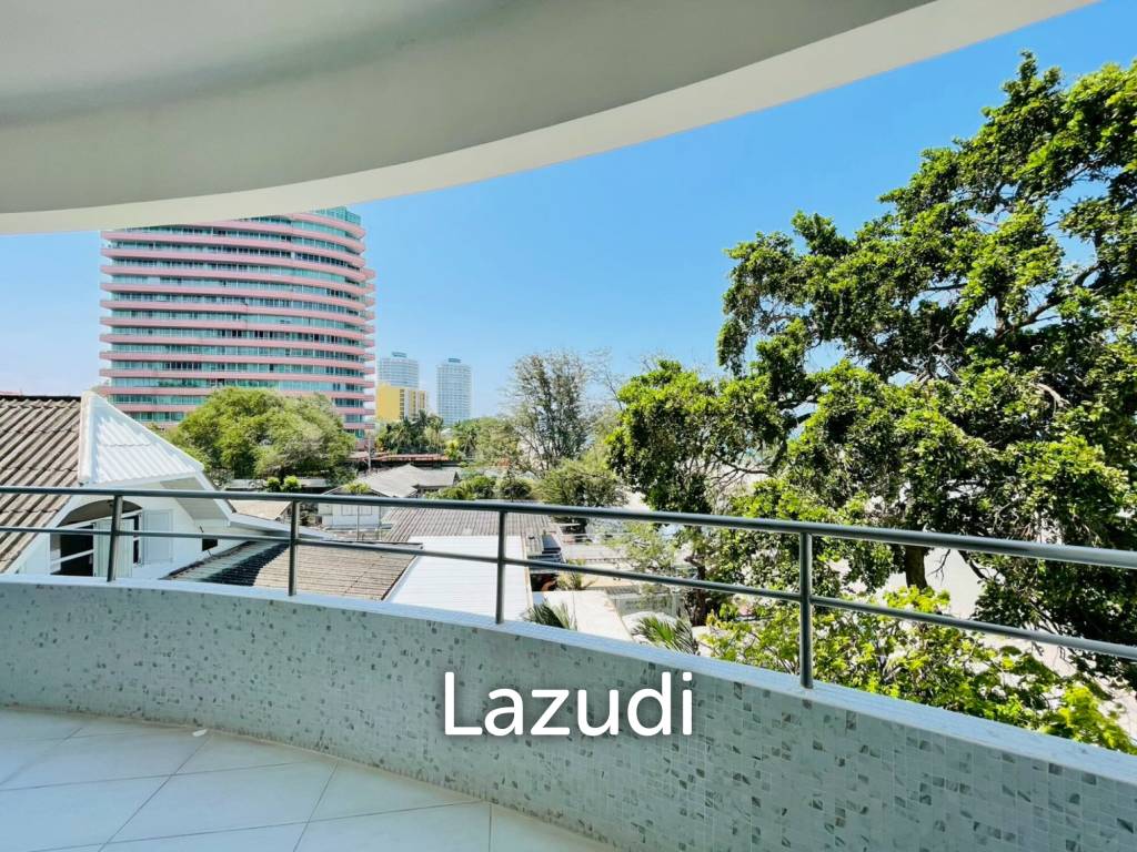 Royal Pricess condo: 4 beds condo Beachfront and sea view