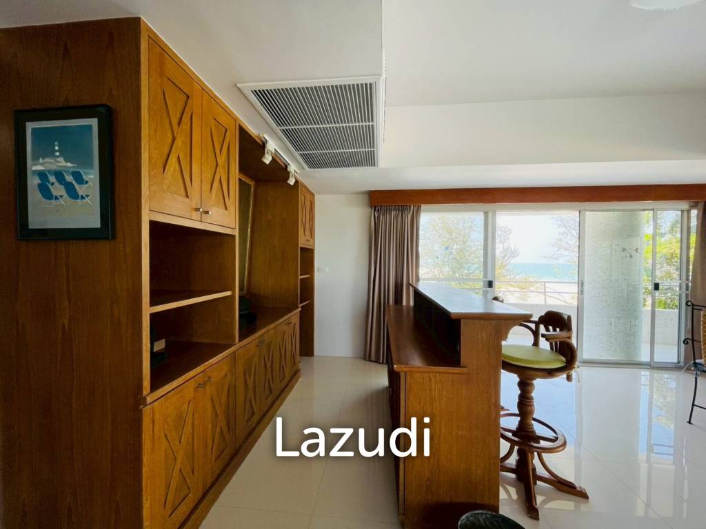 Royal Pricess condo: 4 beds condo Beachfront and sea view