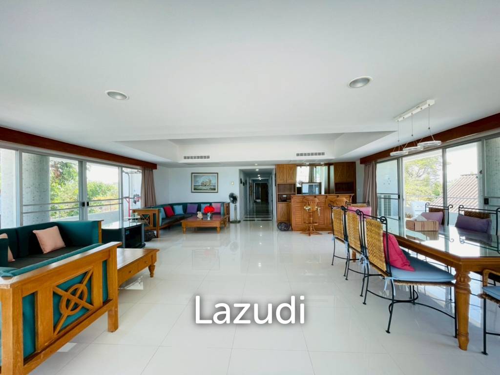 Royal Pricess condo: 4 beds condo Beachfront and sea view