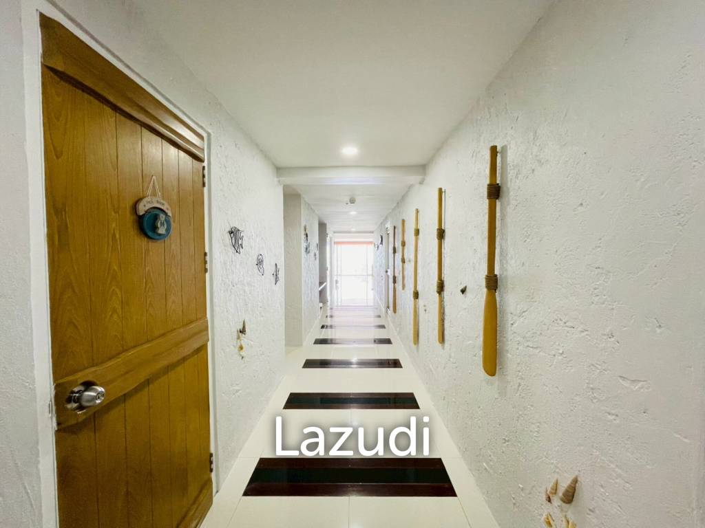 Royal Pricess condo: 4 beds condo Beachfront and sea view