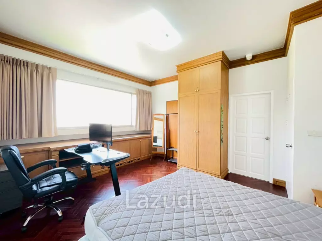 Royal Pricess condo: 4 beds condo Beachfront and sea view