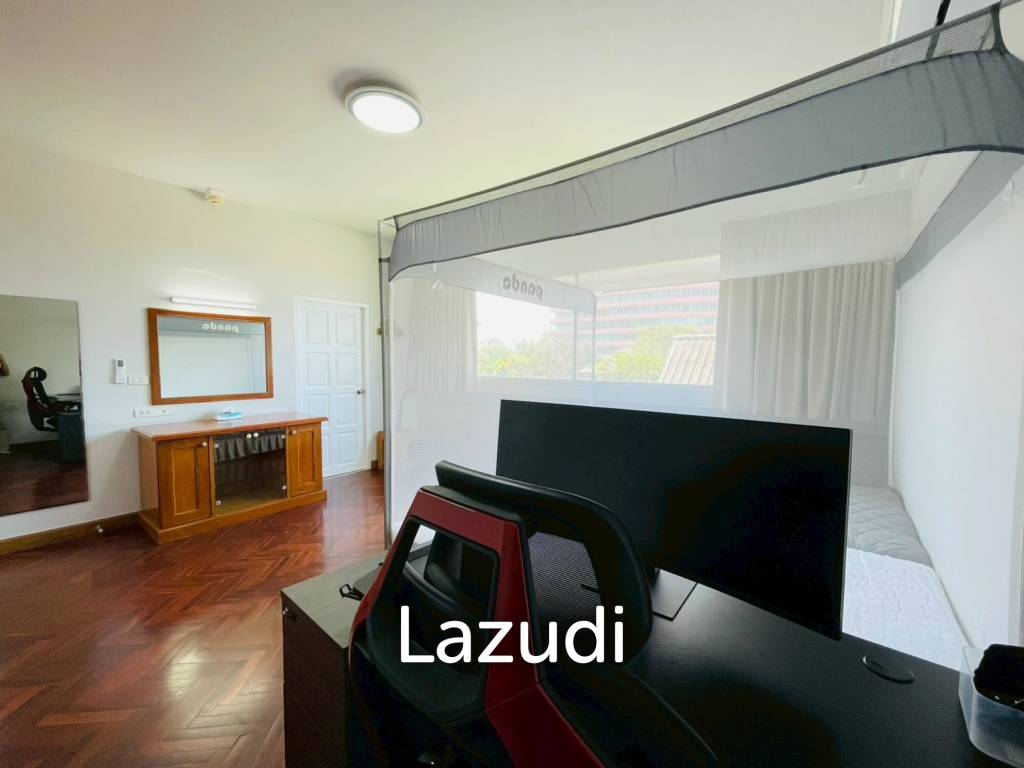 Royal Pricess condo: 4 beds condo Beachfront and sea view