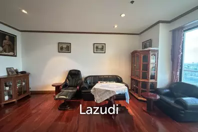 1 bedroom 1 bathroom condo 70 sqm. at Baan Chao Praya for rent