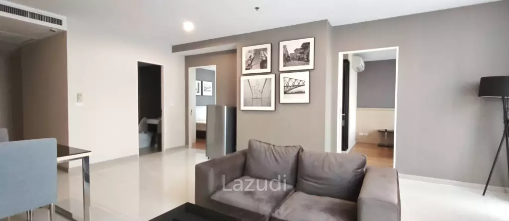 67 sqm modern 2 bed condo on 12th floor in Khlong Tan Nuea Bangkok