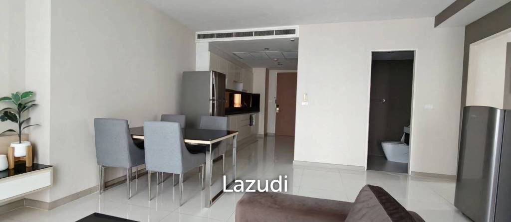67 sqm modern 2 bed condo on 12th floor in Khlong Tan Nuea Bangkok