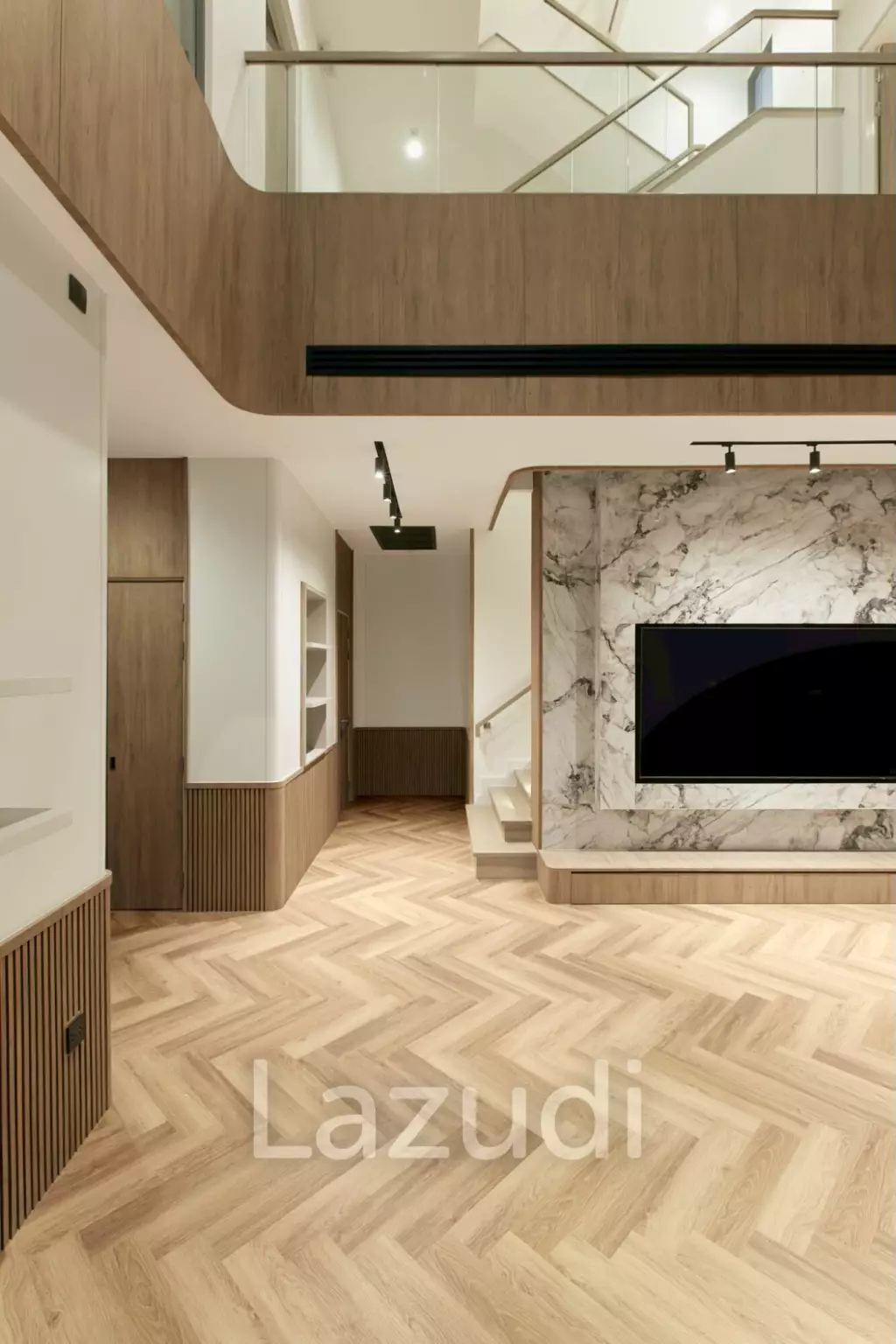 440 sqm luxury 4 bedroom detached home in The Gentry Pattanakarn Suan Luang Bangkok