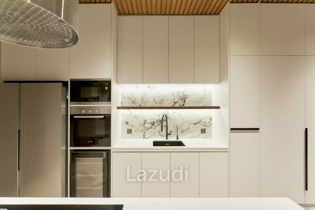 440 sqm luxury 4 bedroom detached home in The Gentry Pattanakarn Suan Luang Bangkok