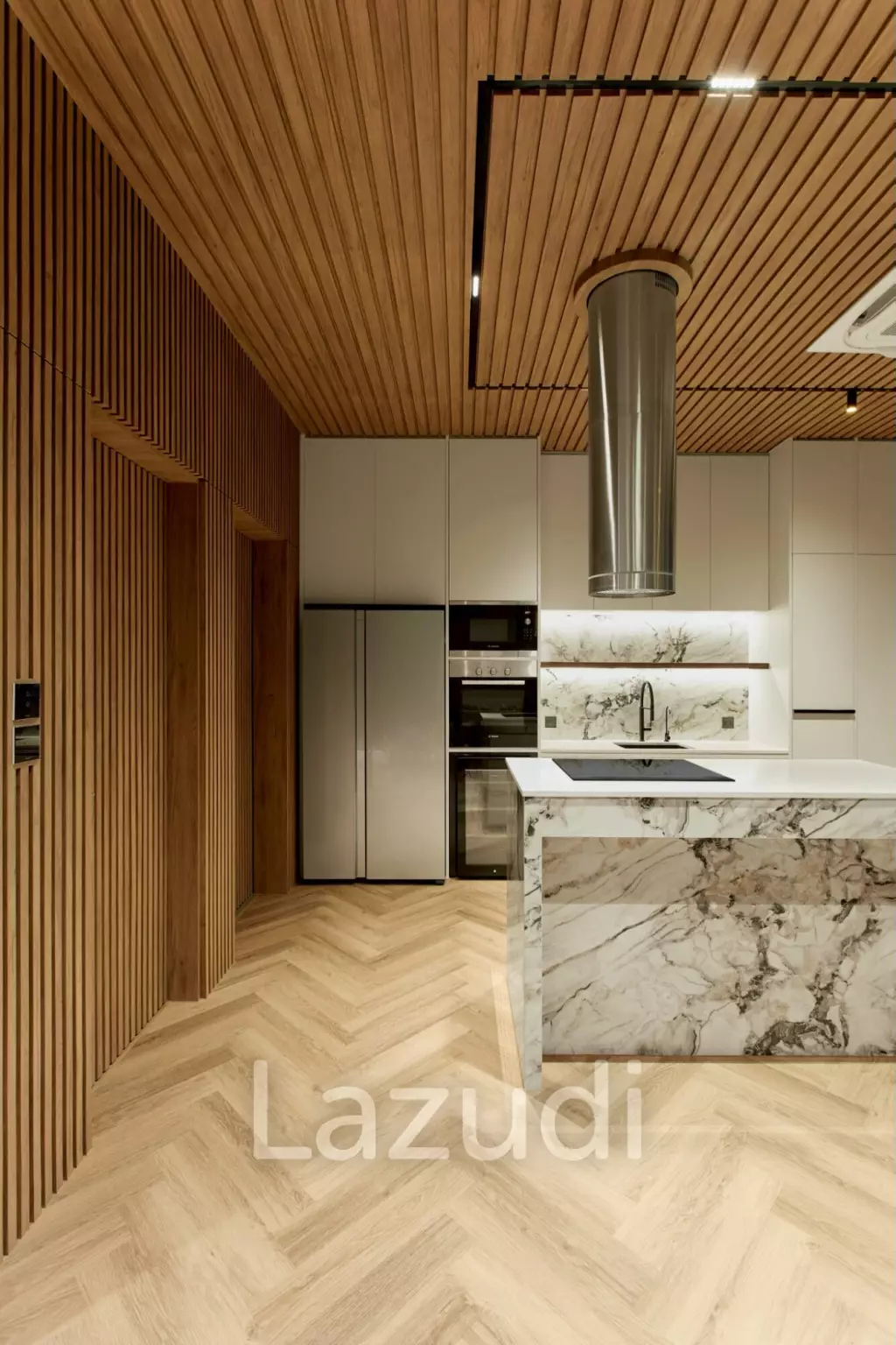 440 sqm luxury 4 bedroom detached home in The Gentry Pattanakarn Suan Luang Bangkok