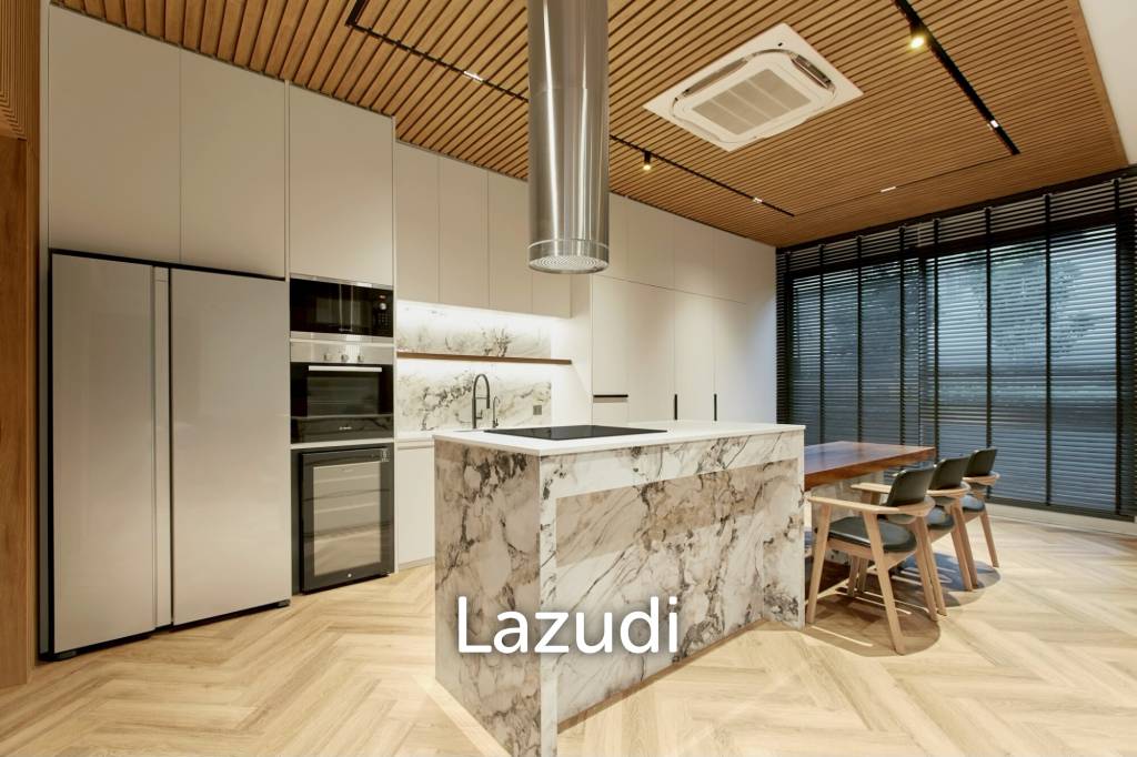 440 sqm luxury 4 bedroom detached home in The Gentry Pattanakarn Suan Luang Bangkok