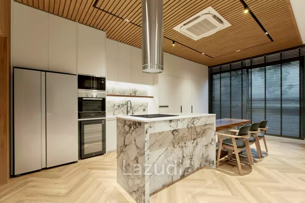 440 sqm luxury 4 bedroom detached home in The Gentry Pattanakarn Suan Luang Bangkok