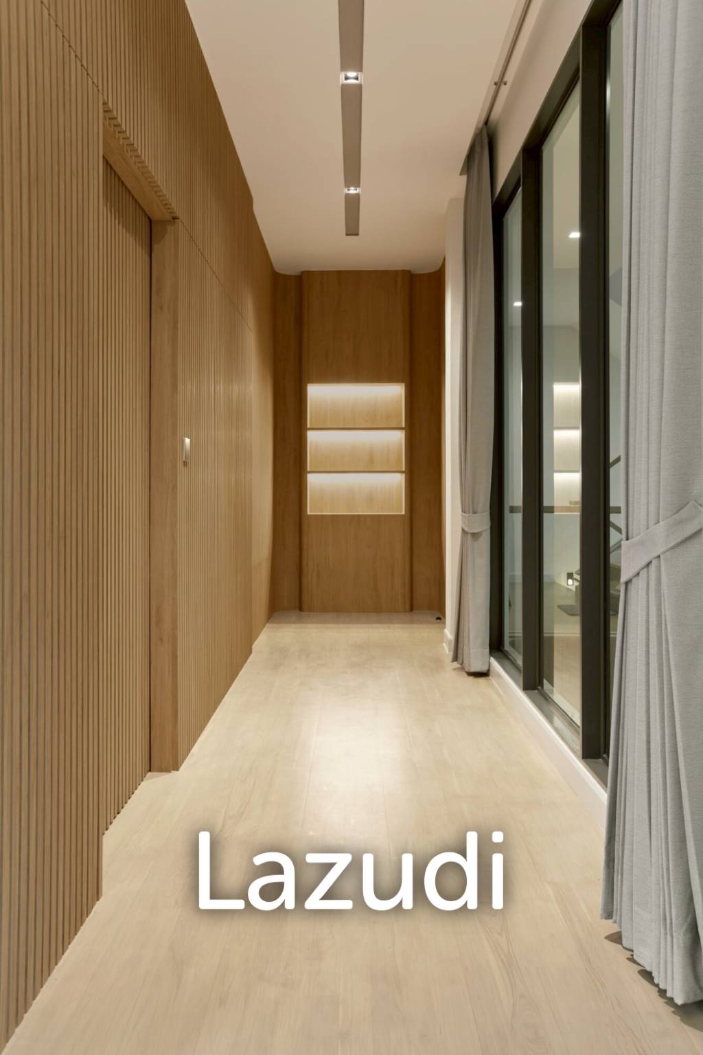440 sqm luxury 4 bedroom detached home in The Gentry Pattanakarn Suan Luang Bangkok