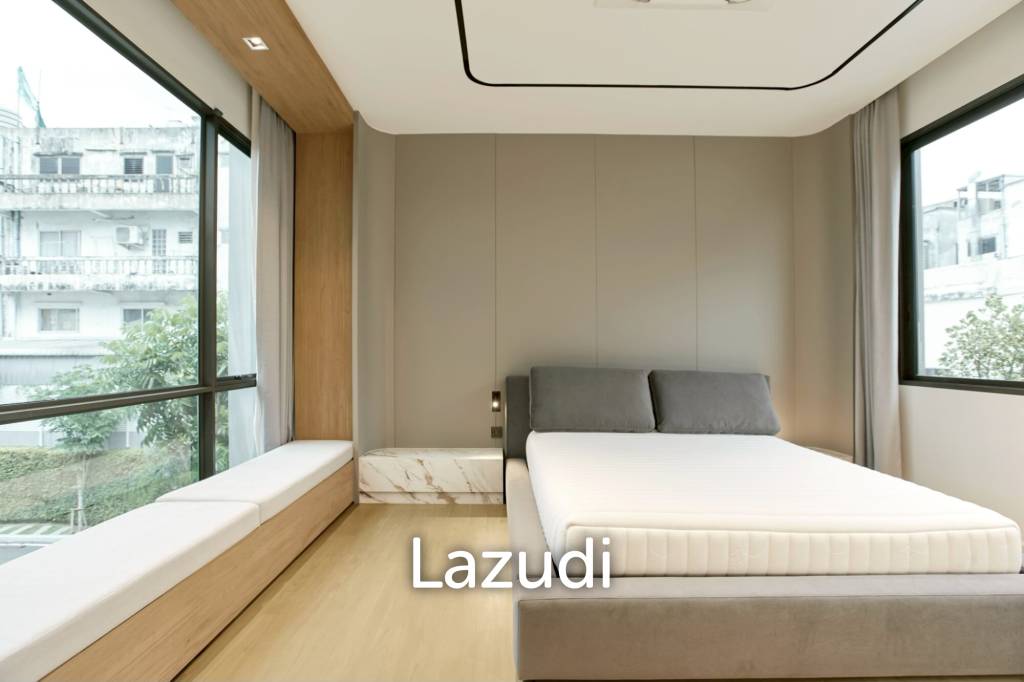 440 sqm luxury 4 bedroom detached home in The Gentry Pattanakarn Suan Luang Bangkok