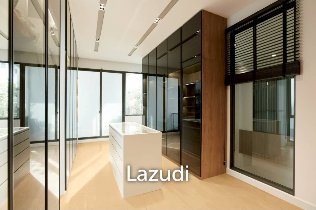 440 sqm luxury 4 bedroom detached home in The Gentry Pattanakarn Suan Luang Bangkok
