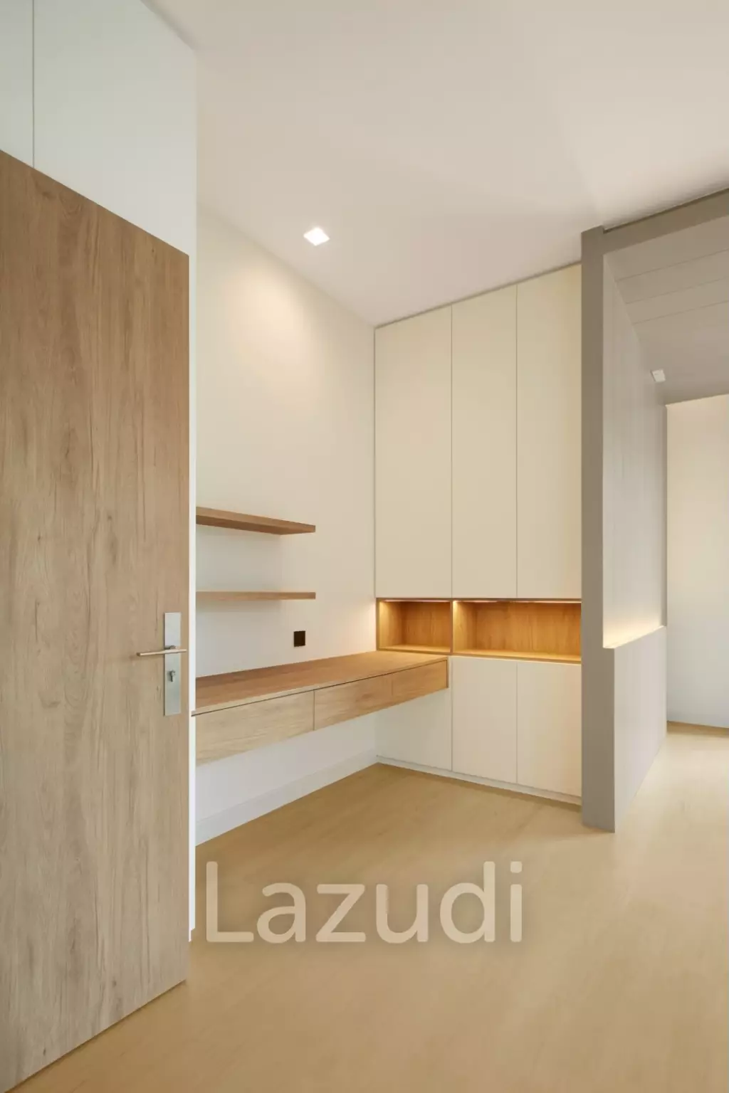 440 sqm luxury 4 bedroom detached home in The Gentry Pattanakarn Suan Luang Bangkok