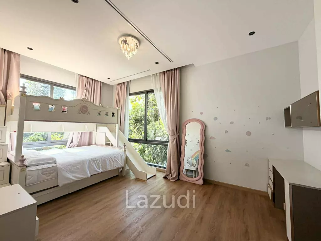 Modern pool villa in Ko Kaeo Mouana Residence Phuket near BIS