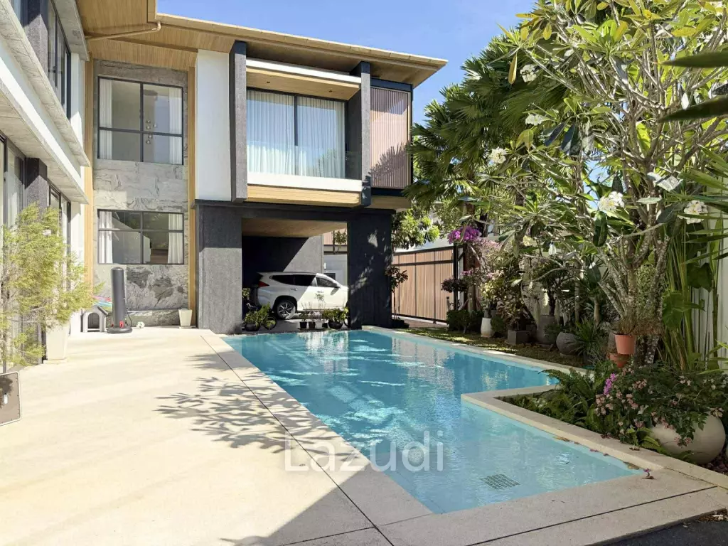 Modern pool villa in Ko Kaeo Mouana Residence Phuket near BIS