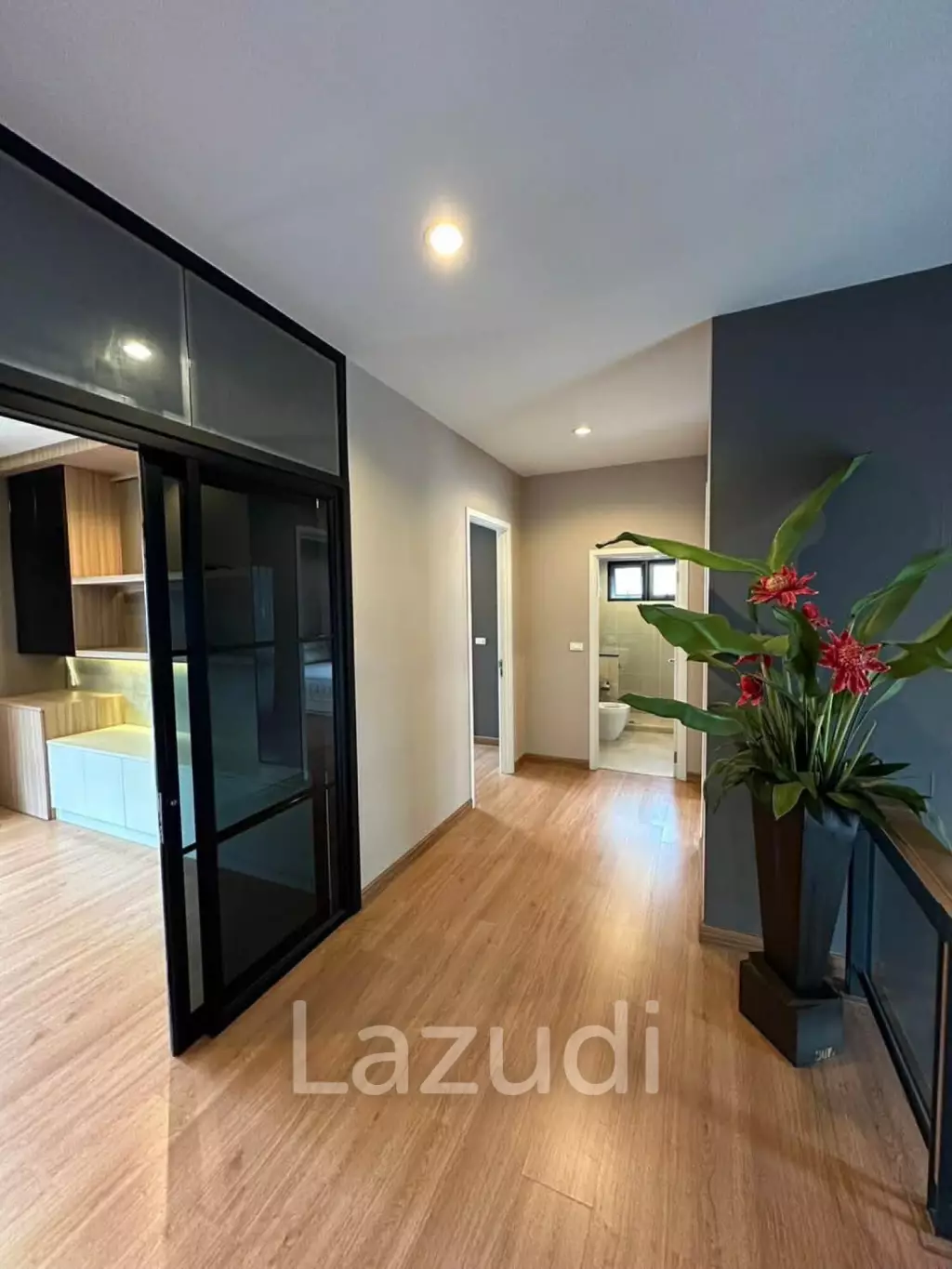 280 sqm modern 4 bed detached house in Suan Luang Bangkok