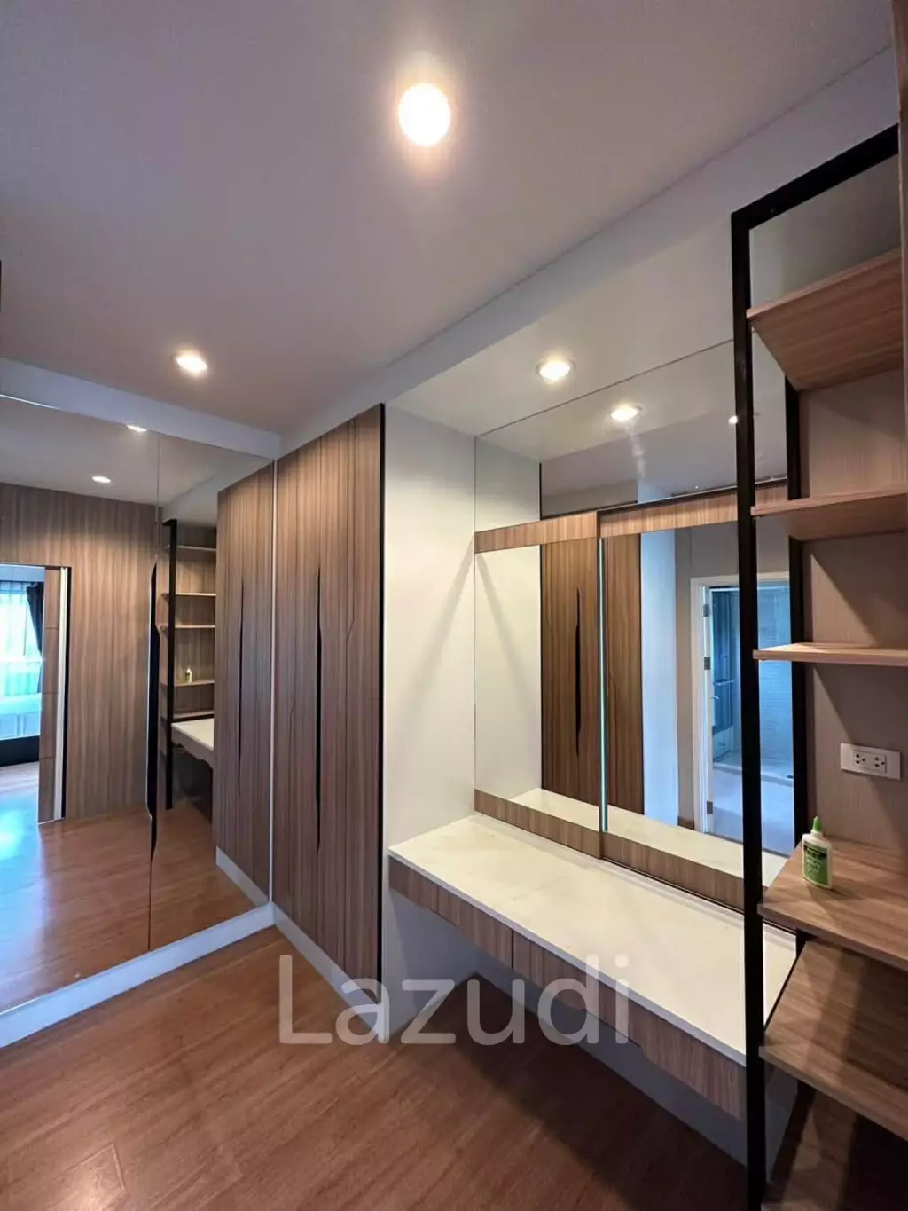 280 sqm modern 4 bed detached house in Suan Luang Bangkok