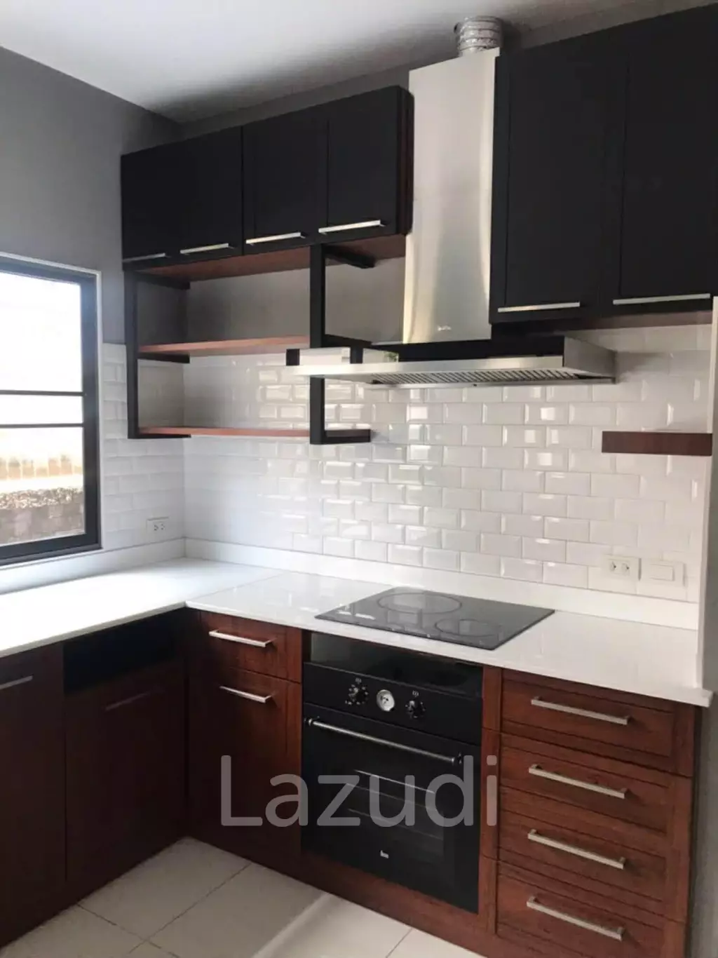 280 sqm modern 4 bed detached house in Suan Luang Bangkok