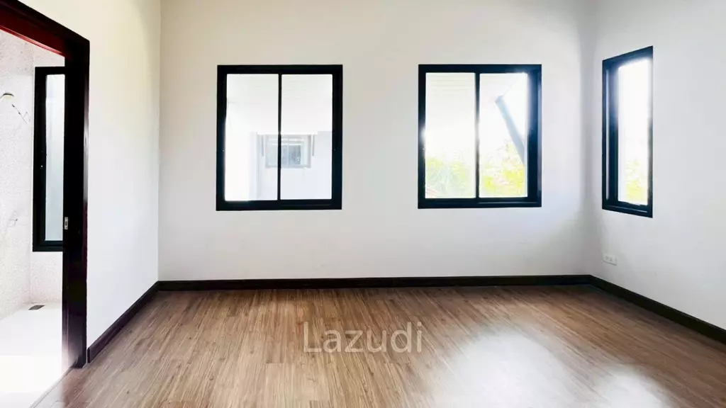 Townhouse with garden in Hua Hin Country hill 1