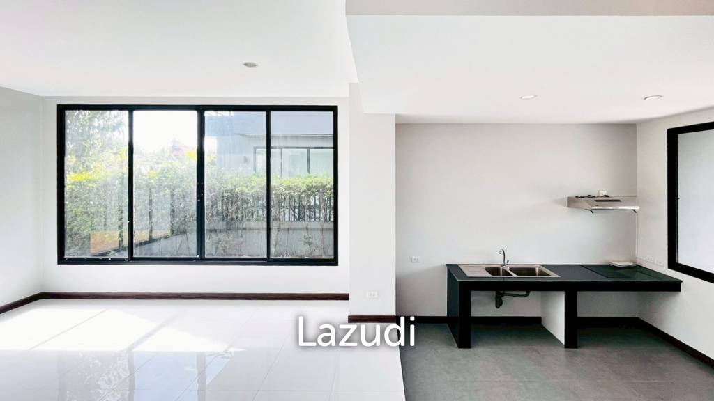Townhouse with garden in Hua Hin Country hill 1