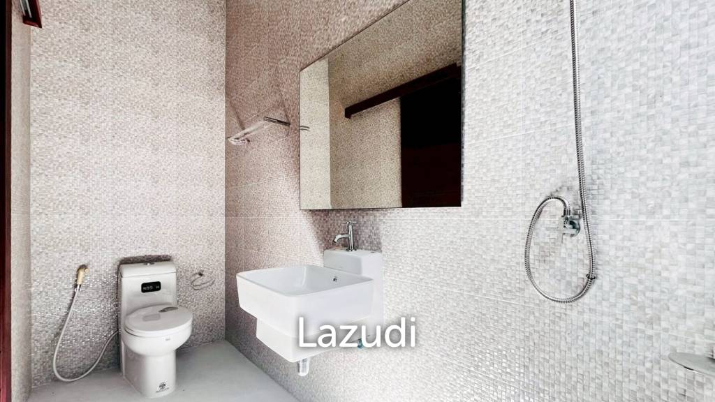 Townhouse with garden in Hua Hin Country hill 1