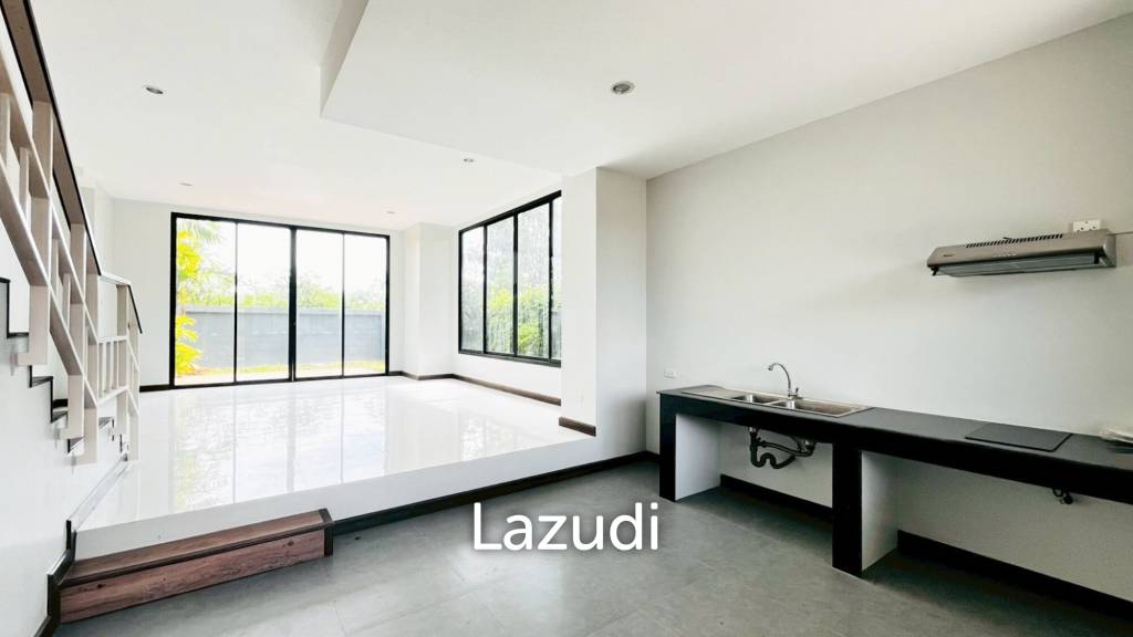 Townhouse with garden in Hua Hin Country hill 1