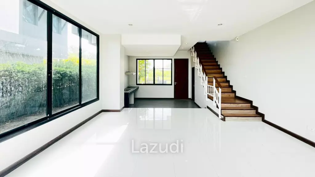 Townhouse with garden in Hua Hin Country hill 1