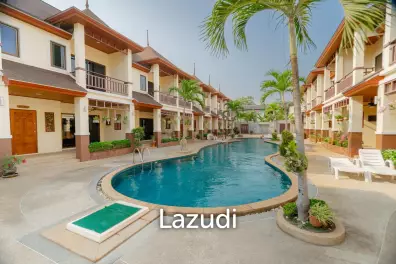 3-Br Poolside Townhouse in Thai Paradise South Cha-Am