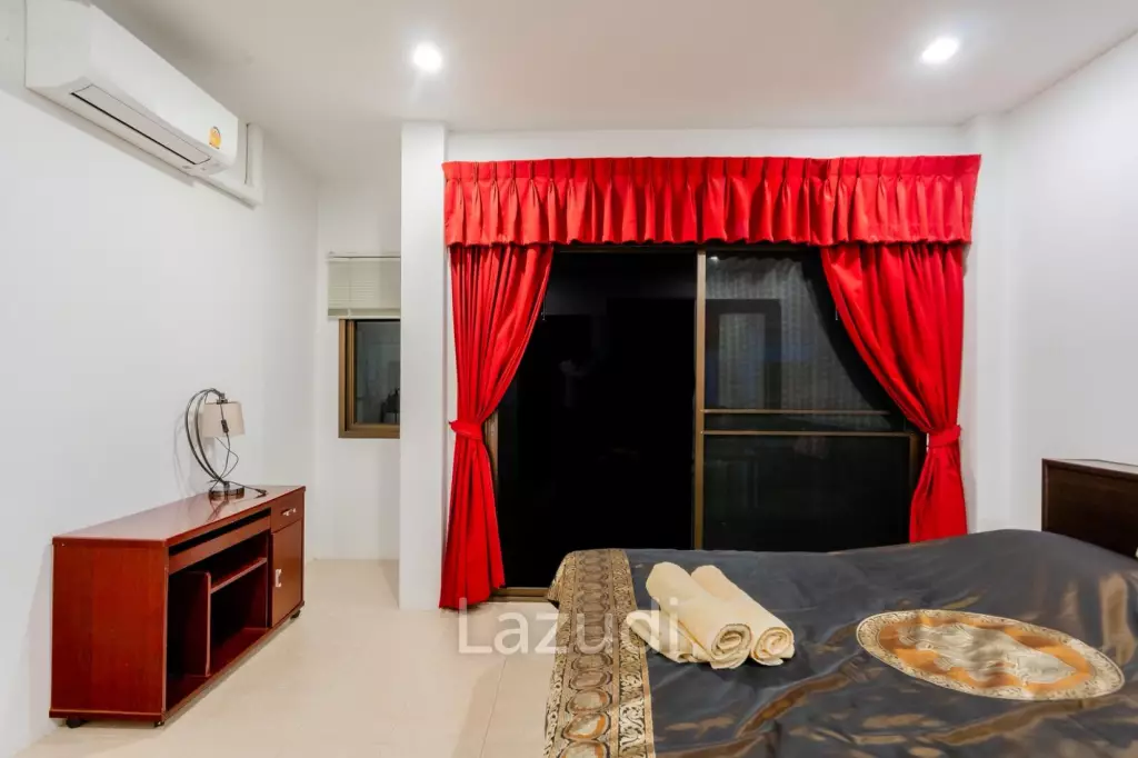 3-Br Poolside Townhouse in Thai Paradise South Cha-Am