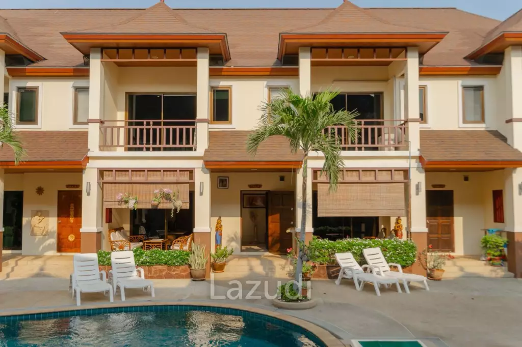 3-Br Poolside Townhouse in Thai Paradise South Cha-Am