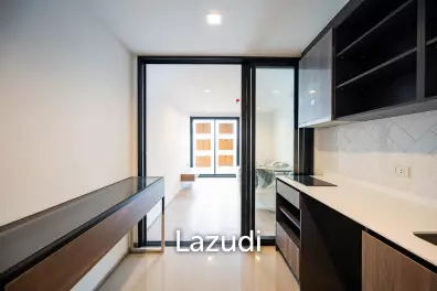 58.75 sqm 2 Bed Condo on 12th Floor at THE LINE Phahonyothin Park Chatuchak