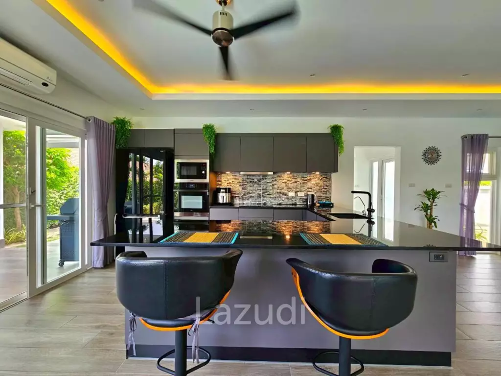 MALI LOTUS : Beautiful 3 Bed Poo villa