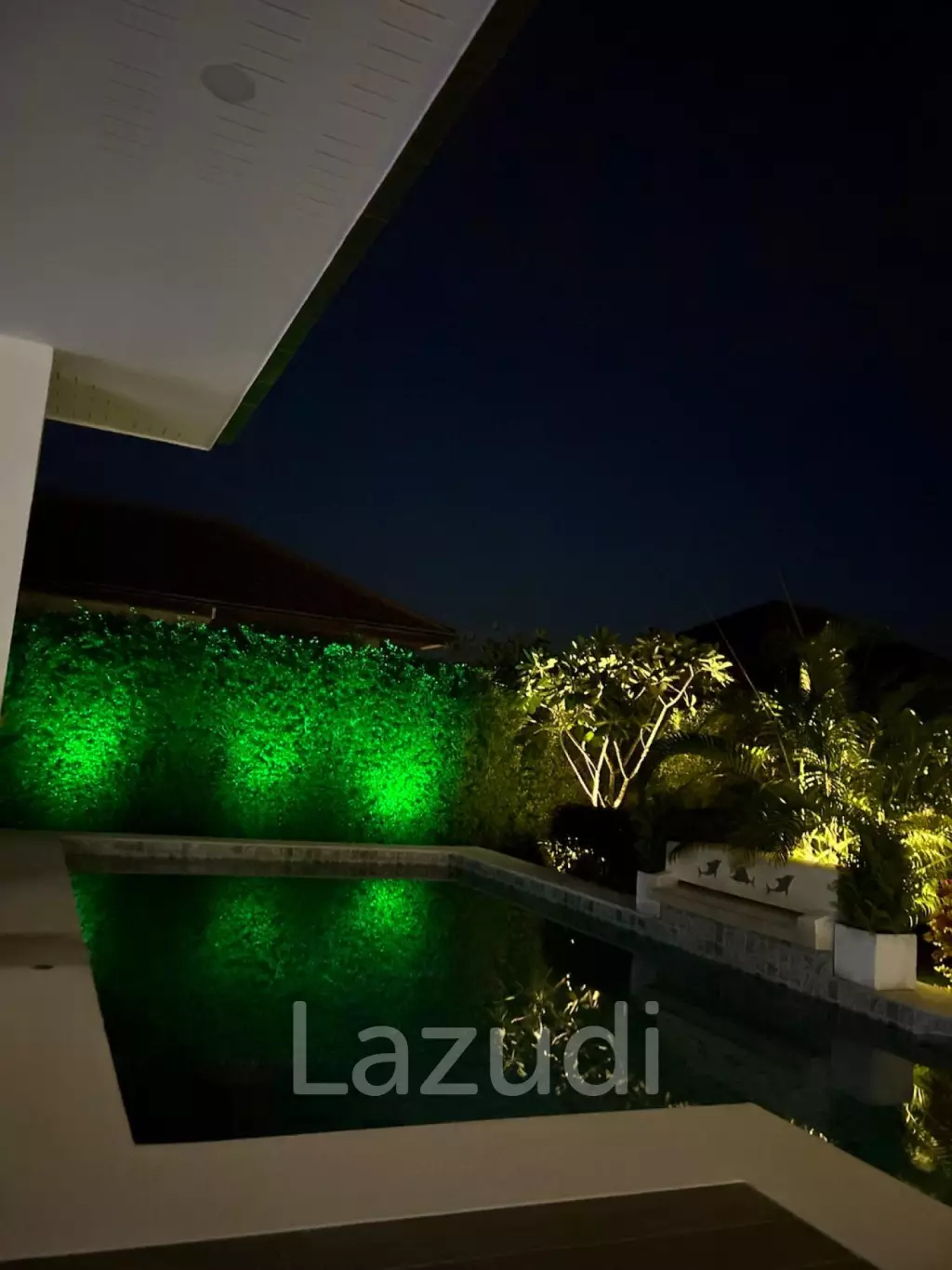 MALI LOTUS : Beautiful 3 Bed Poo villa