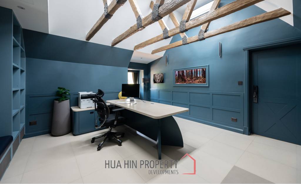 Beautifully renovated unique property on a huge plot